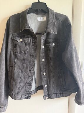 Time and Tru Black Washed Denim Jacket with Silver Buttons